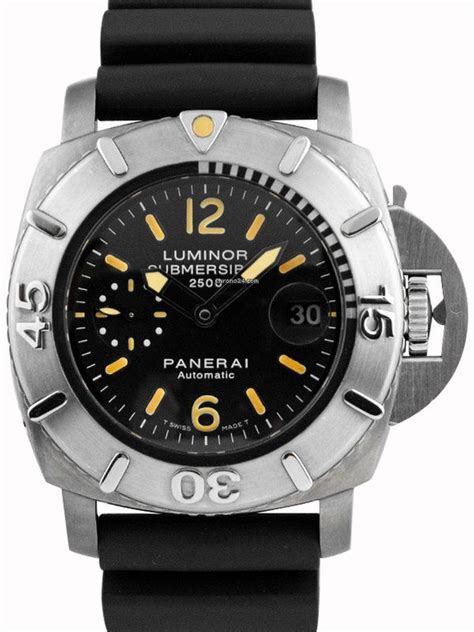 panerai m0925 2500|Panerai Luminor Submersible PAM 00194 .